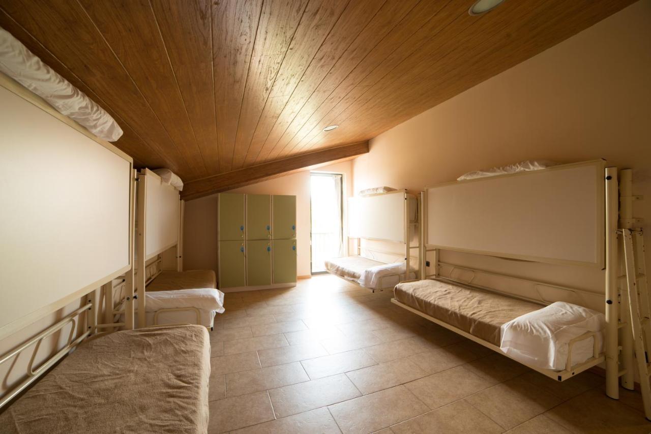Abrigall Hostel La Masella Bagian luar foto